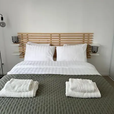 Apartment Moderne, Stade De France, Confort, Commodite, Tranquillite Aubervilliers